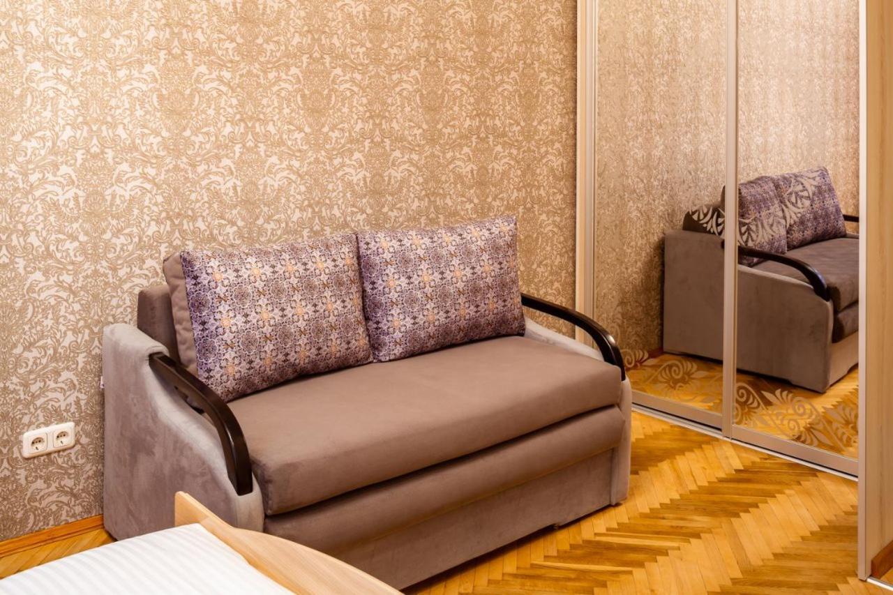 Alfa Apartments Svobody 31 Lwów Zewnętrze zdjęcie