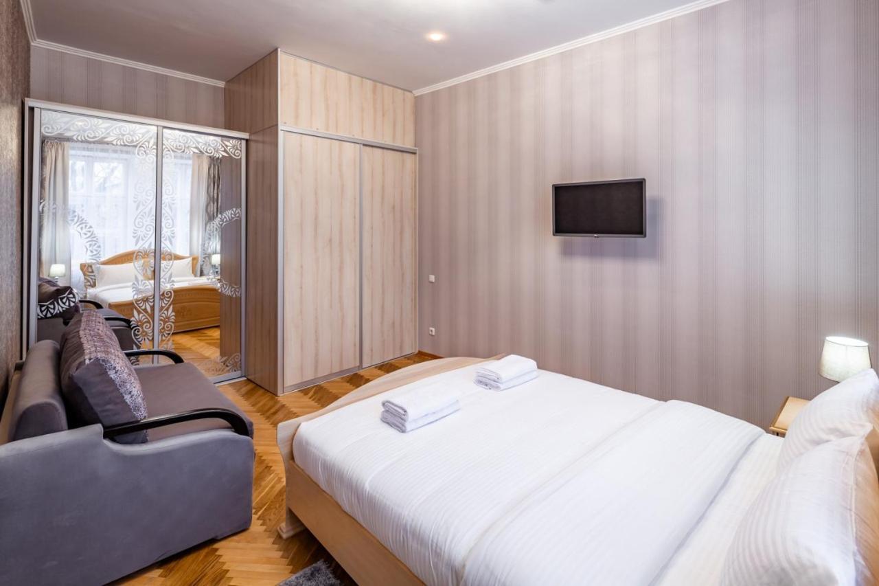 Alfa Apartments Svobody 31 Lwów Zewnętrze zdjęcie