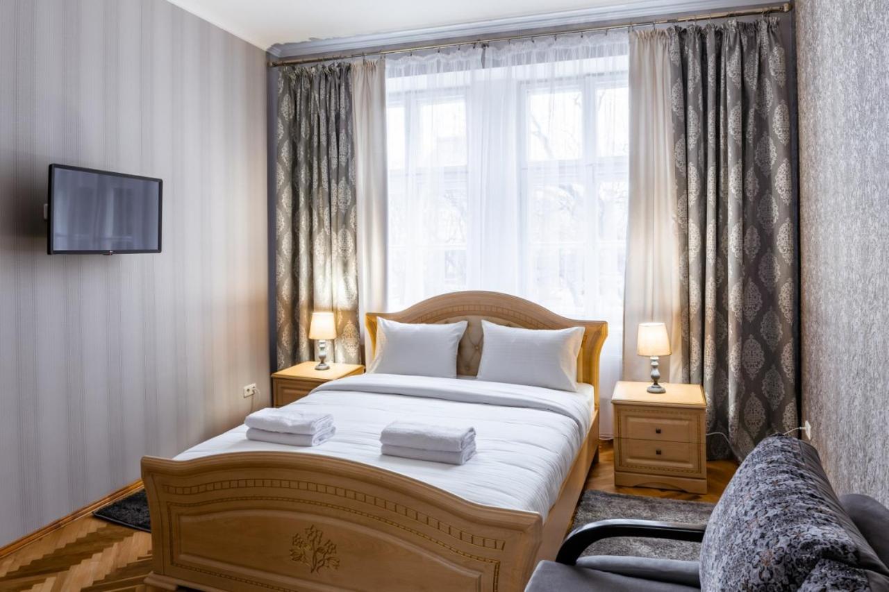 Alfa Apartments Svobody 31 Lwów Zewnętrze zdjęcie