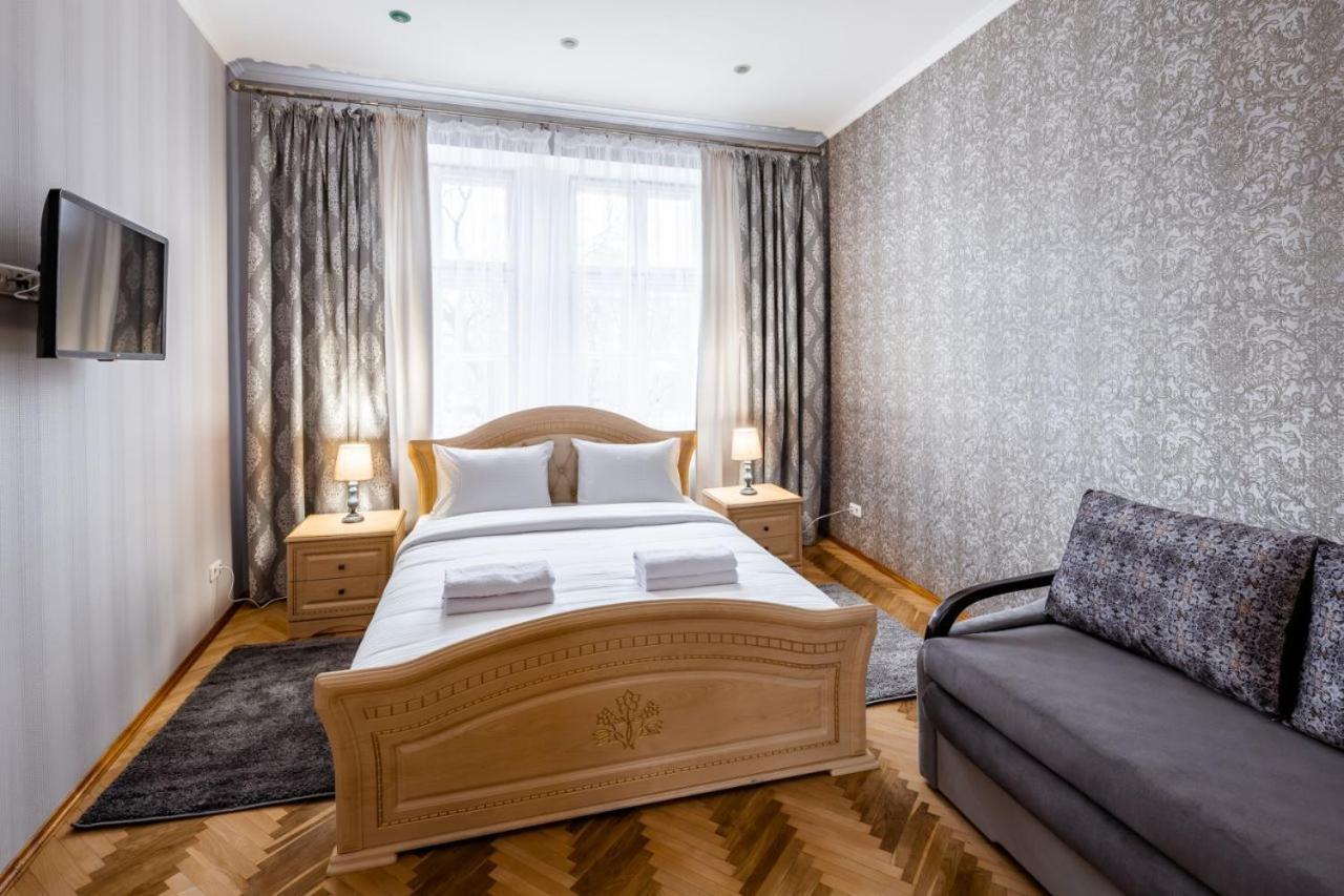 Alfa Apartments Svobody 31 Lwów Zewnętrze zdjęcie